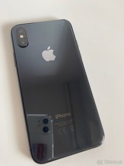 Iphone XS 64 GB - bez známek opotřebení, perfektní stav - 2