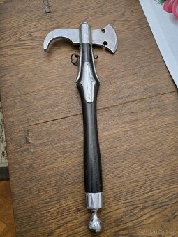 VELITELSKA HASIČSKÁ SEKERA - 2