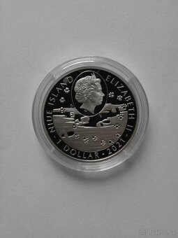 Stříbrná mince ze série Psí plemena - Jezevčík - 2