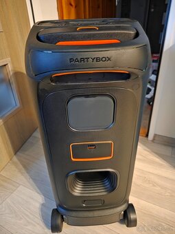 JBL Partybox stage 320 - zánovní, 2 roky záruka - 2