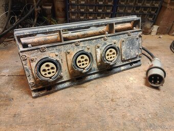 Rozbočovač 380V - 2