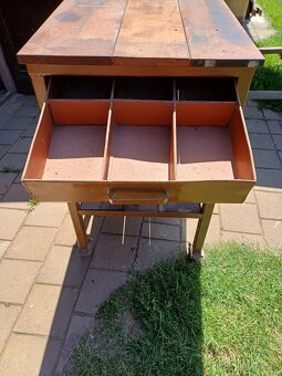 dílenský stůl - 2