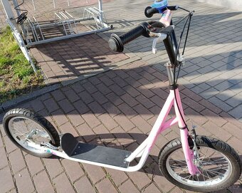 Dívčí koloběžka Worker - 2