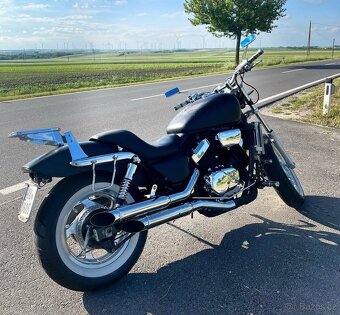 Honda Magna - 2