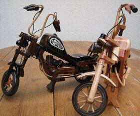 Dřevěná dárková motorka Harley - 2