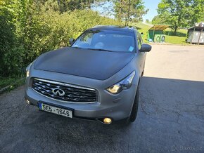 Infiniti FX 50, LPG - 2