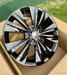 NOVÁ originál kola TWISTER 17” Superb, Octavia, 5x112 - 2