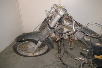 Jawa 350/638 dily - 2