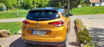 Prodám designový rodinný vůz Renault Scénic v plné výbavě - 2
