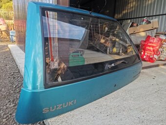 suzuki swift páté dveře - 2