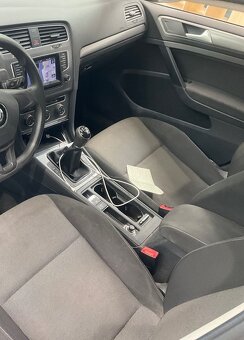 Volkswagen Golf 7 1.2 Tsi 81 KW 7/2015 187 tkm VYHŘ. SEDADEL - 2