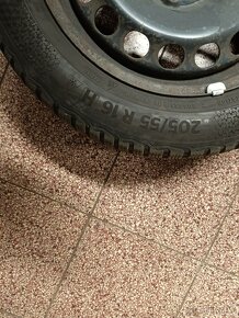 Plechové disky VW R16 + zimních pneu 205/55 - 2