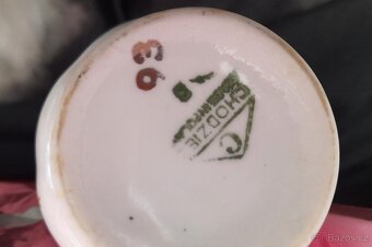 Porcelánová váza - 2