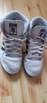 Detske kotnikove boty Adidas vel.36 / 22cm - 2