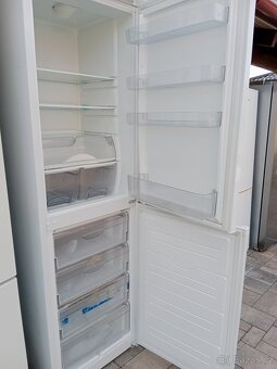 Lednice s mrazakem Romo - 2