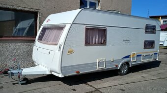 Bürstner Ventana 480, palandy, Ultraheat, podlahové topeni - 2