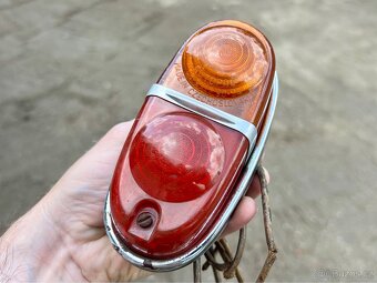 ŠKODA OCTAVIA, FELICIA - ZADNÍ SVĚTLO S BLINKREM ZN. PAL - 2