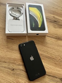 Prodám Iphone SE 2020 64GB - 2