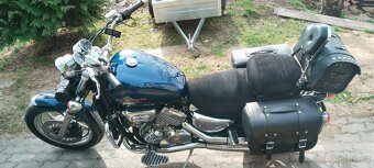 Honda VF 750 C Magna - 2