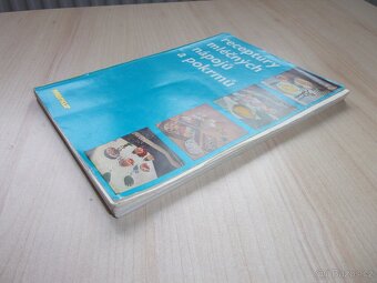 RECEPTURY MLÉČNÝCH NÁPOJŮ A POKRMŮ r. 1974 - 2