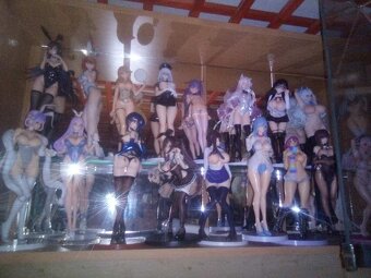 Figurka Anime 18x sada, sbírka - 2
