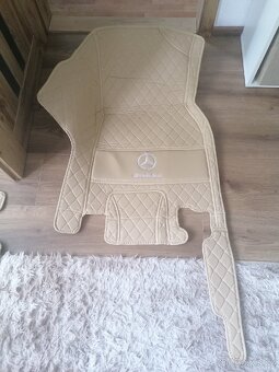 Nova sada koberců do Mercedes E - 2