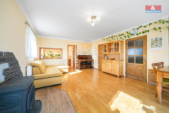 Prodej, rodinný dům, v Blovicích 889 m² - 2