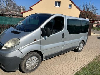 OPEL VIVARO - 2