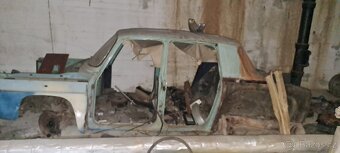 Náhradní díly na Renault 8 - 2