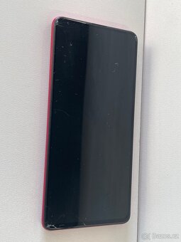 MI 9T mobilni telefon - 2