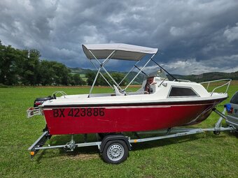 Kajutova lod 5x2m, vlek, motor 5-50, 4 motory - 2
