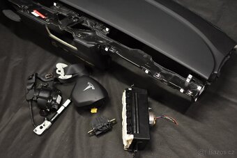 Tesla Airbag Palubní deska Bezpečnostní pás - 2