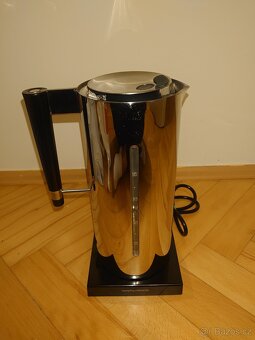 Set nerezového toustovače a varné konvice Morphy Richards - 2