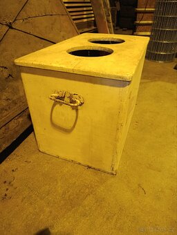 Prodejní box na zmrzlinu - 2