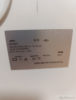 Zrcadlo s osvětlením - 2