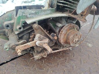Motor Jawa 250 kývačka na díly levně - 2