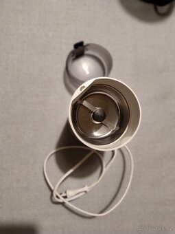 Mlýnek na kávu - 2