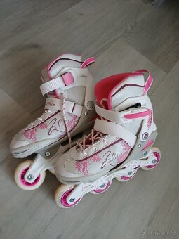 Dívčí in-line brusle vel. 33-36 - 2