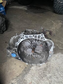 Převodovka Toyota Corolla verso 2,2d4d - 2