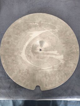 Činel Amati kraslice - 2