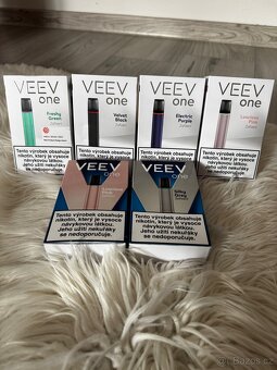 VËEVE ONE - 2