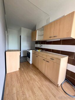 Prodej bytu 3+1 60 m² Kamenná, Chomutov - 2