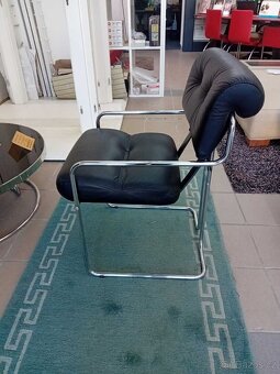 KOMPLETNÍ VÝPRODEJ PŘEDVÁDĚCÍHO NÁBYTKU ZE SHOWROOMU - 2