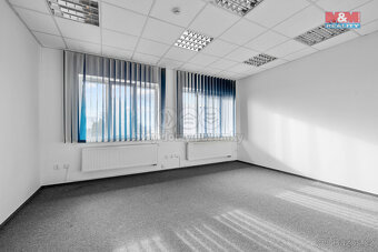 Pronájem kancelářského prostoru, 520 m², Lichoceves - 2