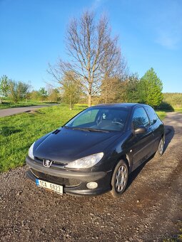 Peugeot 206 1.4 benzín STK do xx/26 - 2