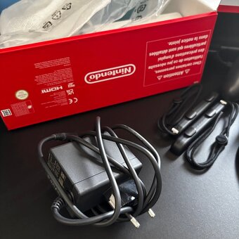Nintendo Switch - 2
