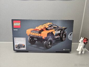 NOVÉ LEGO Technic 42166 NEOM McLaren - 2