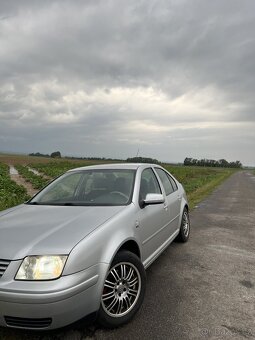 VW Bora 1.6 Benzín 2002 - TOP STAV - 2