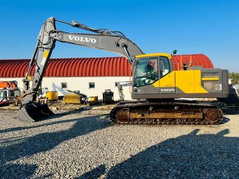 Pásový bagr Volvo EC220EL - 2
