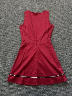 Dívčí šaty Tommy Hilfiger vel. 152 - 2